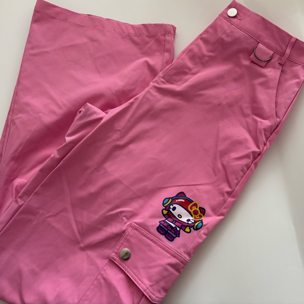 Pink Hello Kitty Cargo Pants - Picture 6 of 6